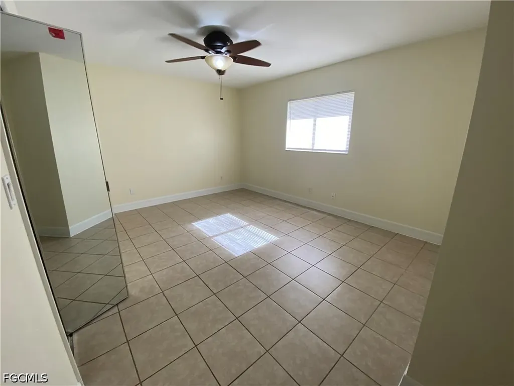 1247 SW Santa Barbara Place Cape Coral FL 33991
