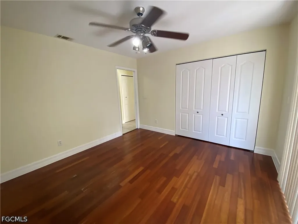1247 SW Santa Barbara Place Cape Coral FL 33991