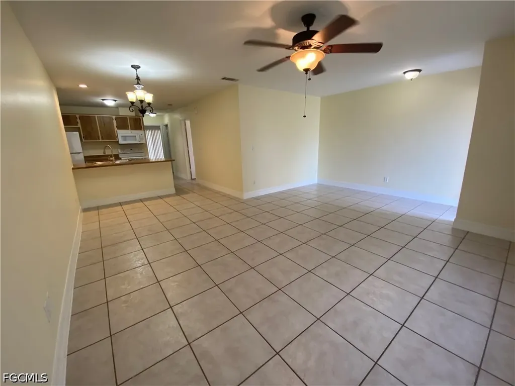 1247 SW Santa Barbara Place Cape Coral FL 33991