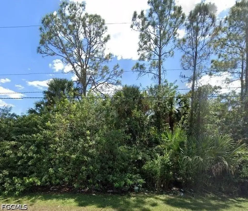 0 24th Avenue NE Naples FL 34120