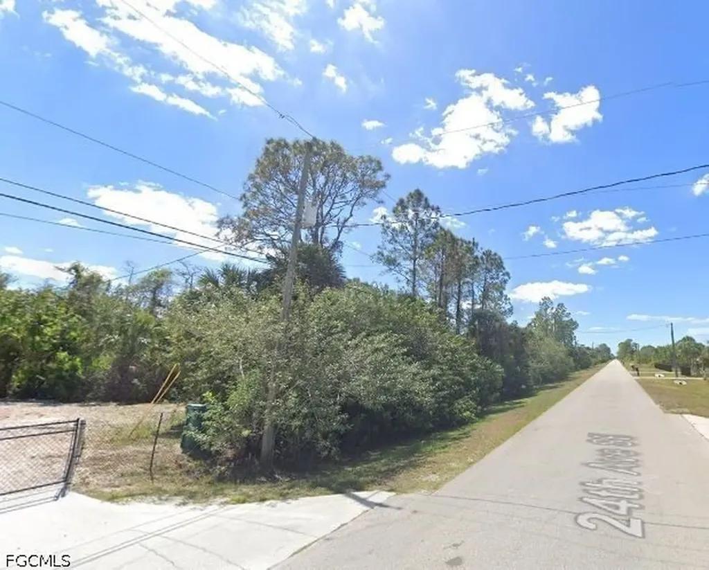 0 24th Avenue NE Naples FL 34120