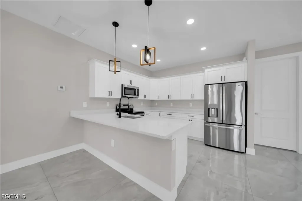 2806 18th Street W Lehigh Acres FL 33971