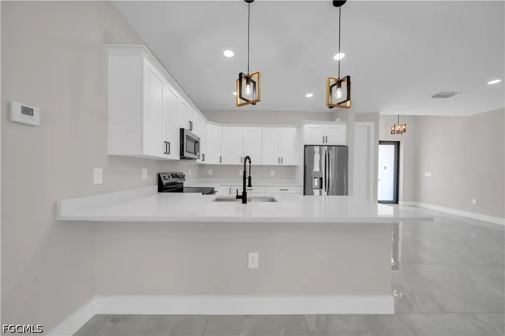 2806 18th Street W Lehigh Acres FL 33971