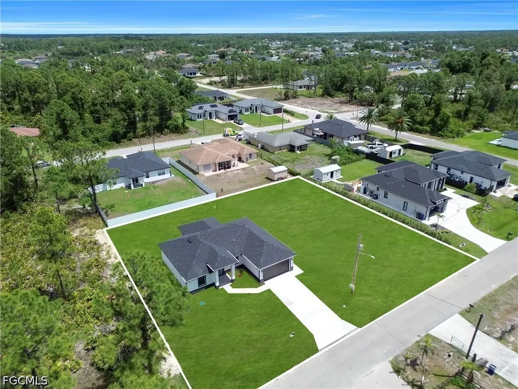 2806 18th Street W Lehigh Acres FL 33971