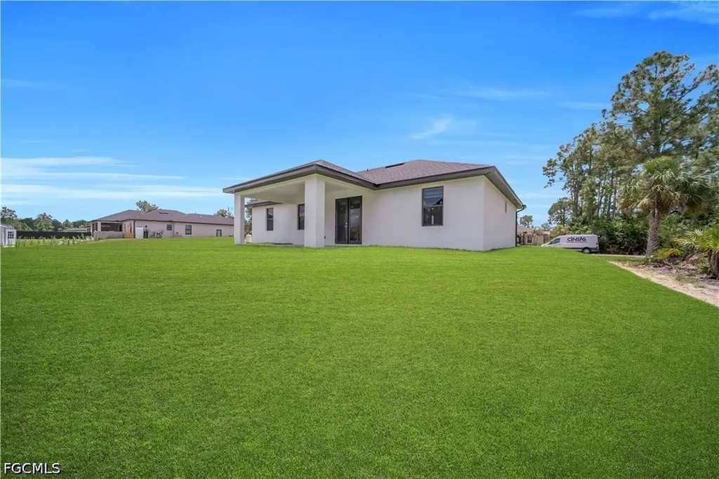 2806 18th Street W Lehigh Acres FL 33971