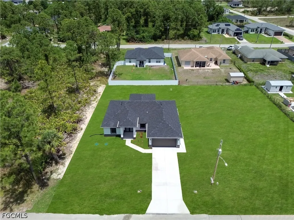 2806 18th Street W Lehigh Acres FL 33971