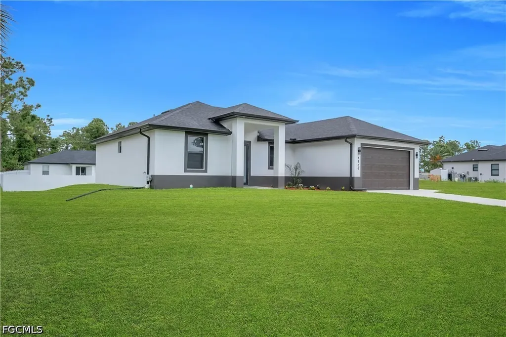 2806 18th Street W Lehigh Acres FL 33971