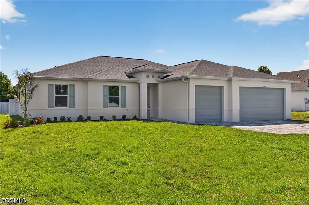 2537 SW 11th Place Cape Coral FL 33914