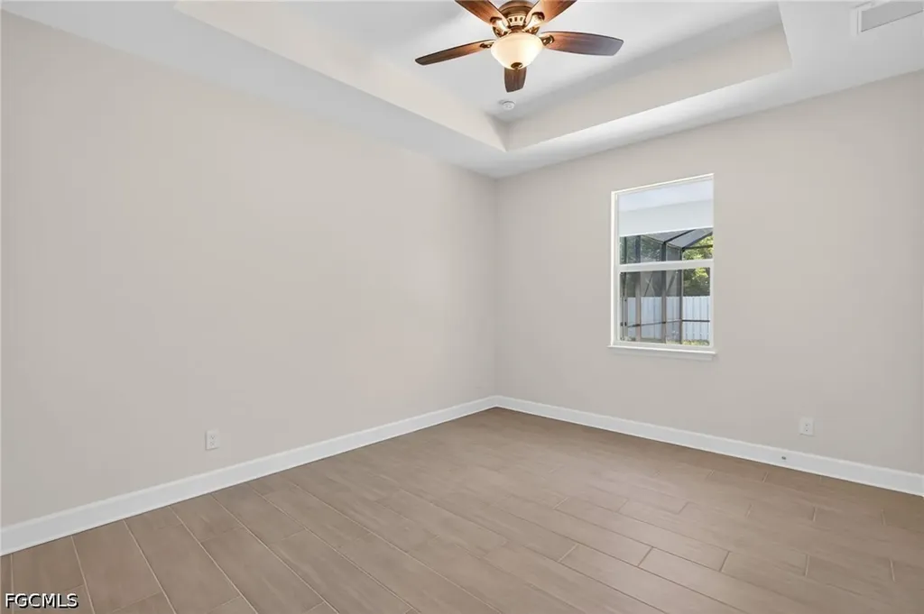 2537 SW 11th Place Cape Coral FL 33914