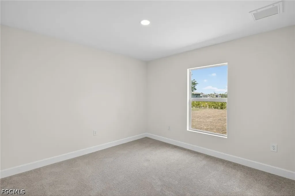 702 NW Douglas Circle Cape Coral FL 33993