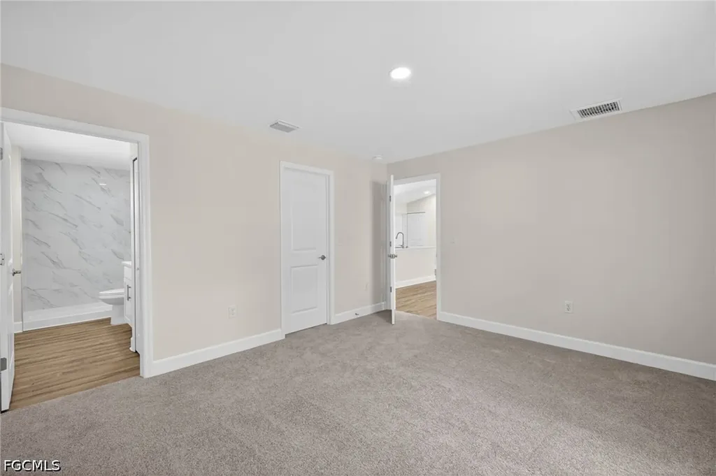 702 NW Douglas Circle Cape Coral FL 33993