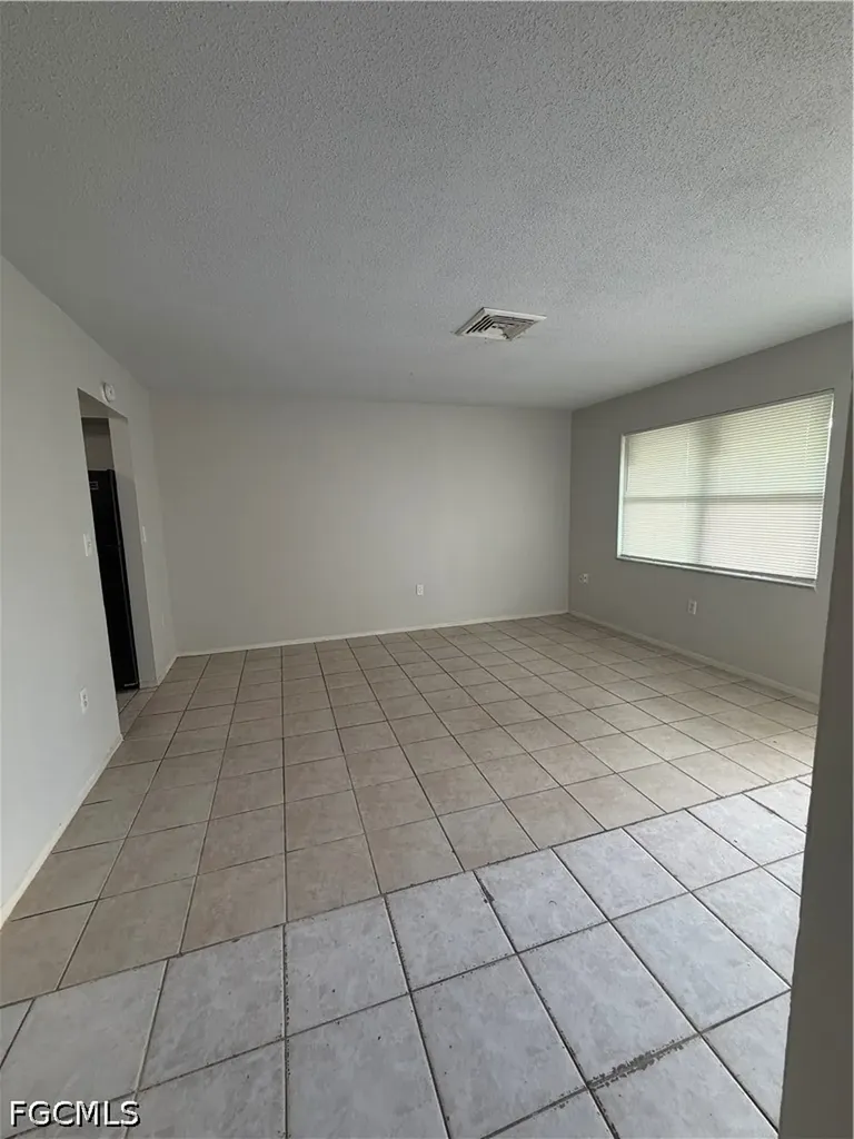 5517 6th Avenue Fort Myers FL 33907