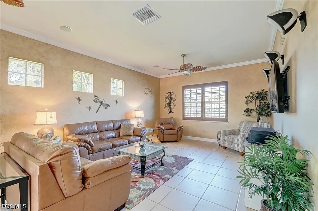 13921 Bently Circle Fort Myers FL 33912