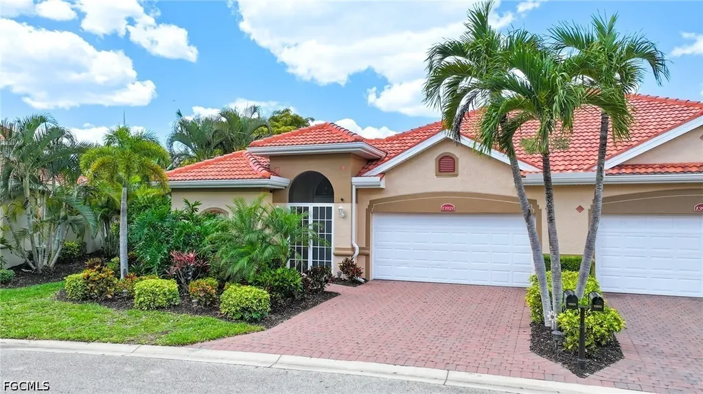 13921 Bently Circle Fort Myers FL 33912