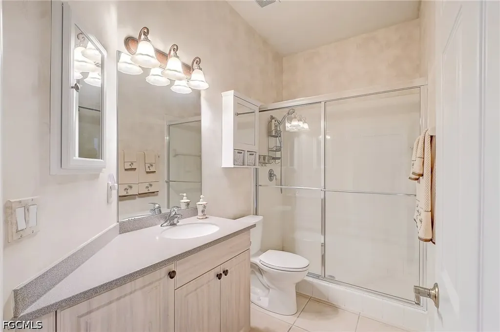 13921 Bently Circle Fort Myers FL 33912