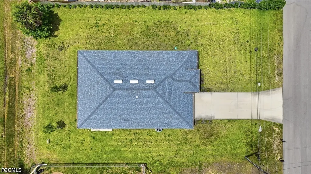 2720 NW 20th Terrace Cape Coral FL 33993
