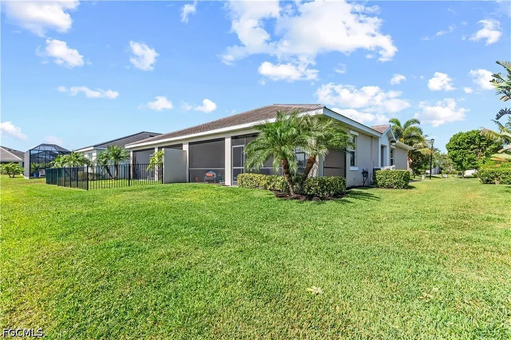 4287 Lemongrass Drive Fort Myers FL 33916