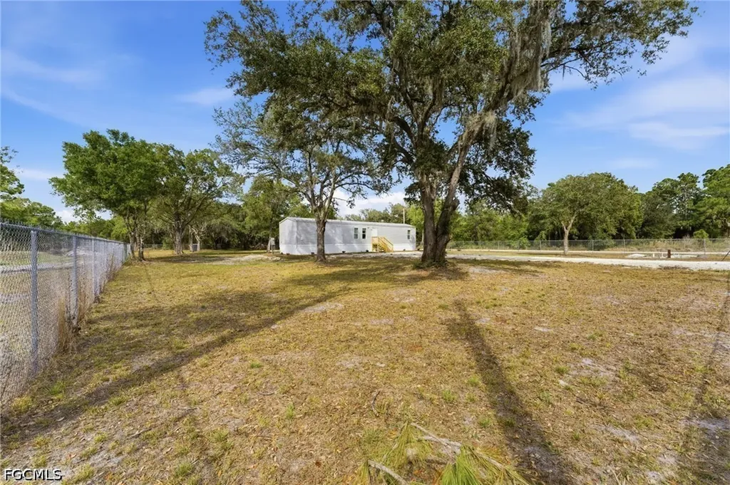 169 Avenida Del Sur Clewiston FL 33440