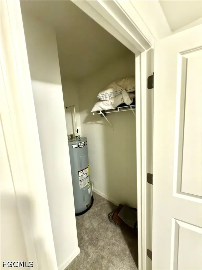 341 NE 13th Terrace Cape Coral FL 33909