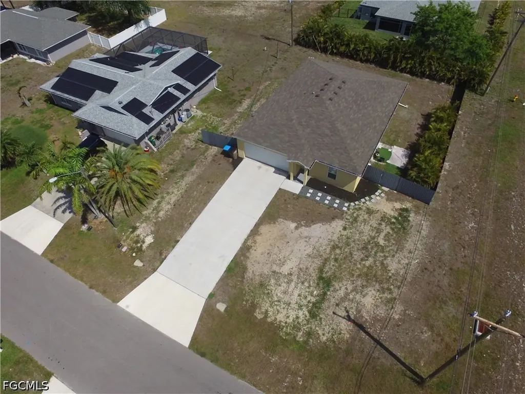 341 NE 13th Terrace Cape Coral FL 33909