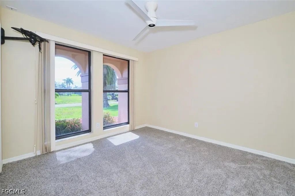 4122 SW 22nd Court Cape Coral FL 33914