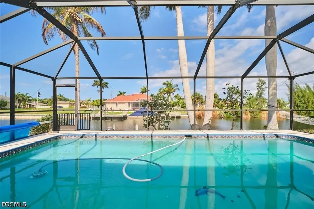4122 SW 22nd Court Cape Coral FL 33914