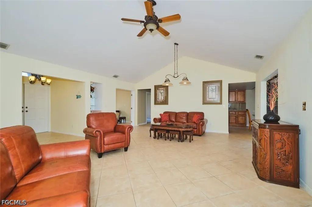 4122 SW 22nd Court Cape Coral FL 33914
