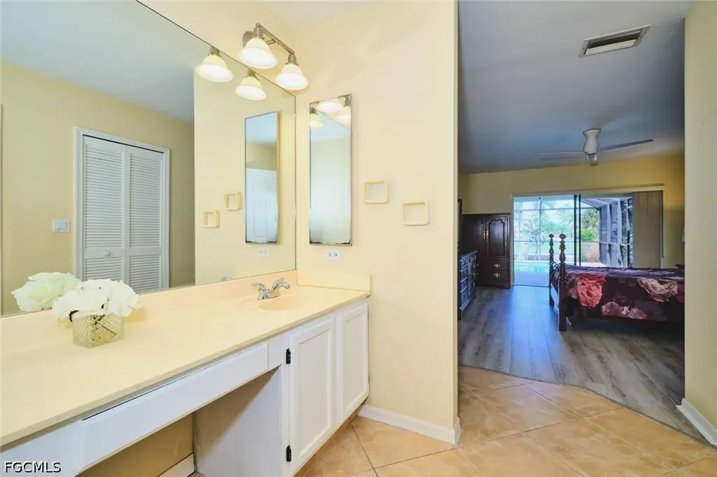 4122 SW 22nd Court Cape Coral FL 33914