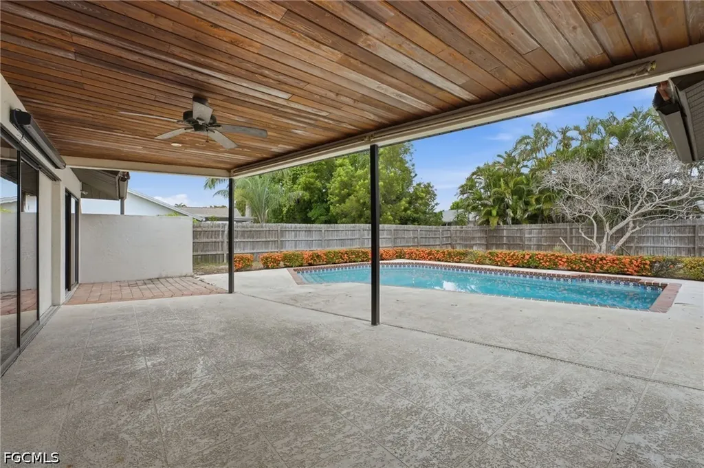 Fort Myers FL, 1498 Beechwood Trail