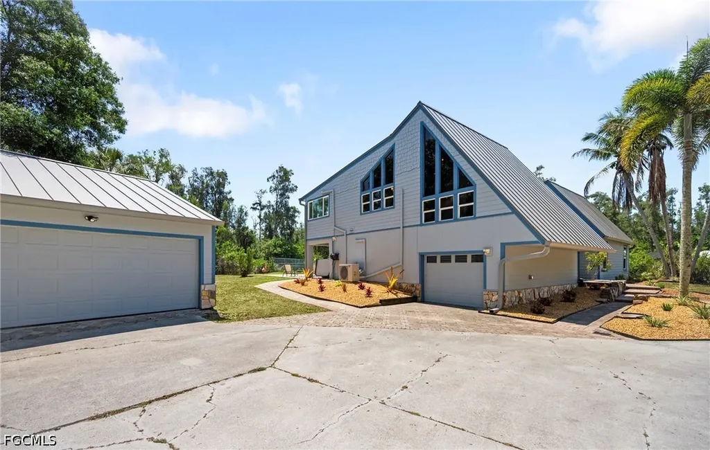 6268 Foxfire Lane Fort Myers FL 33912