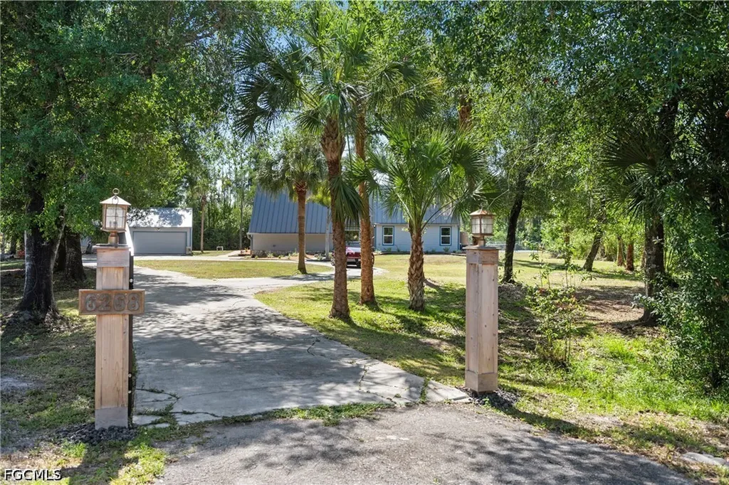 6268 Foxfire Lane Fort Myers FL 33912