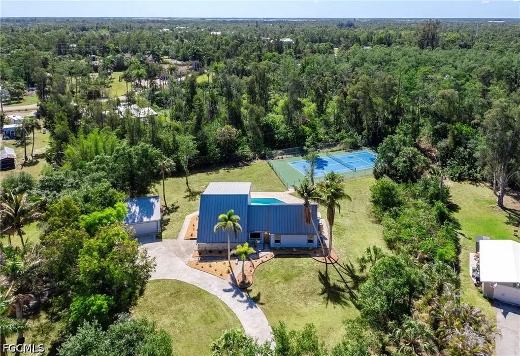 6268 Foxfire Lane Fort Myers FL 33912