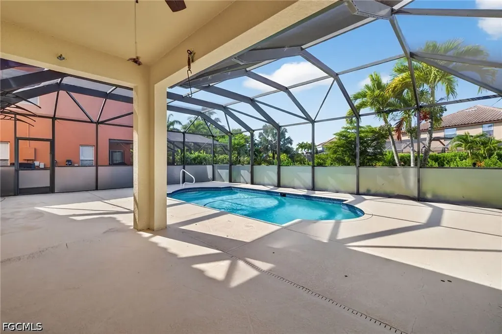2858 Via Campania Street Fort Myers FL 33905