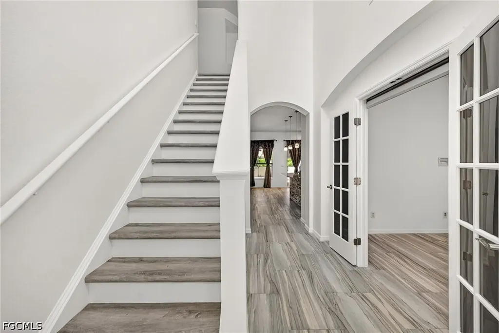 2858 Via Campania Street Fort Myers FL 33905
