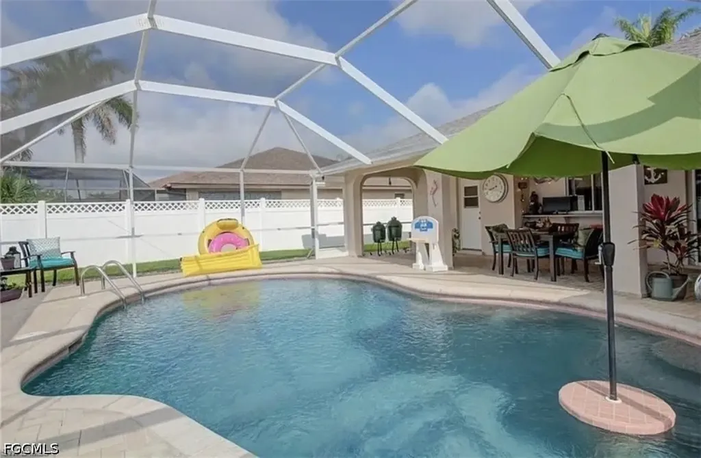 1320 SE 25th Lane Cape Coral FL 33904