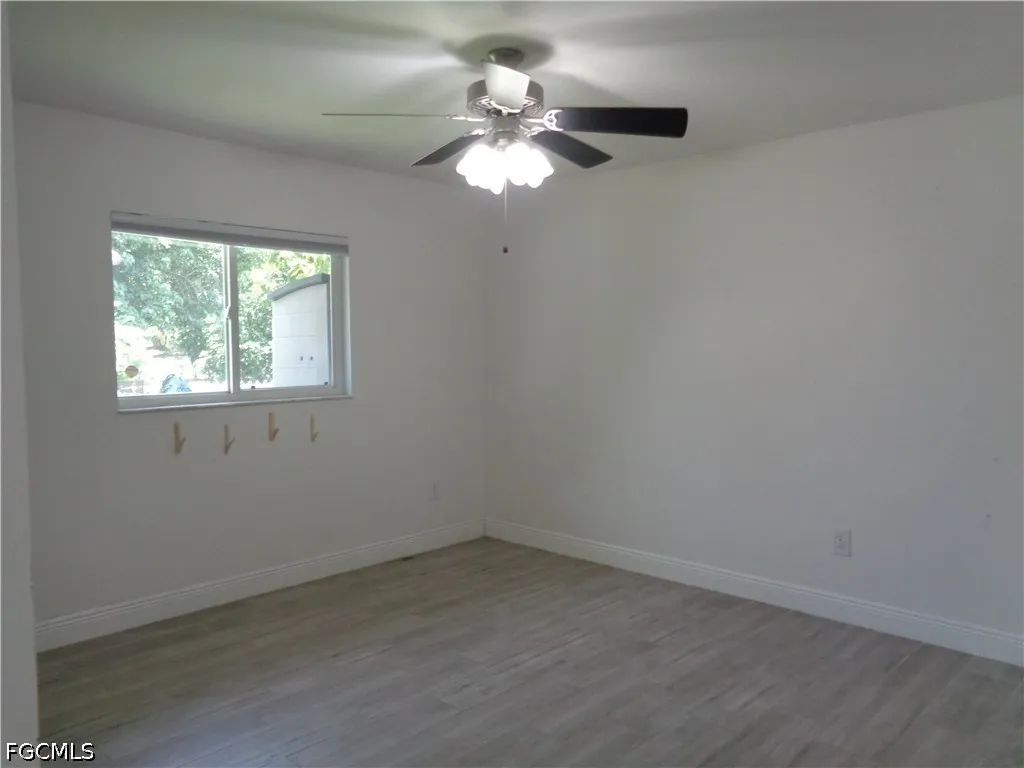 1320 SE 25th Lane Cape Coral FL 33904