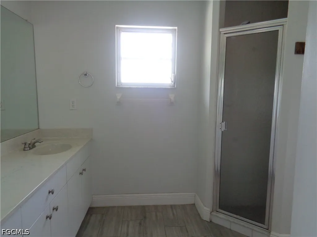 1320 SE 25th Lane Cape Coral FL 33904