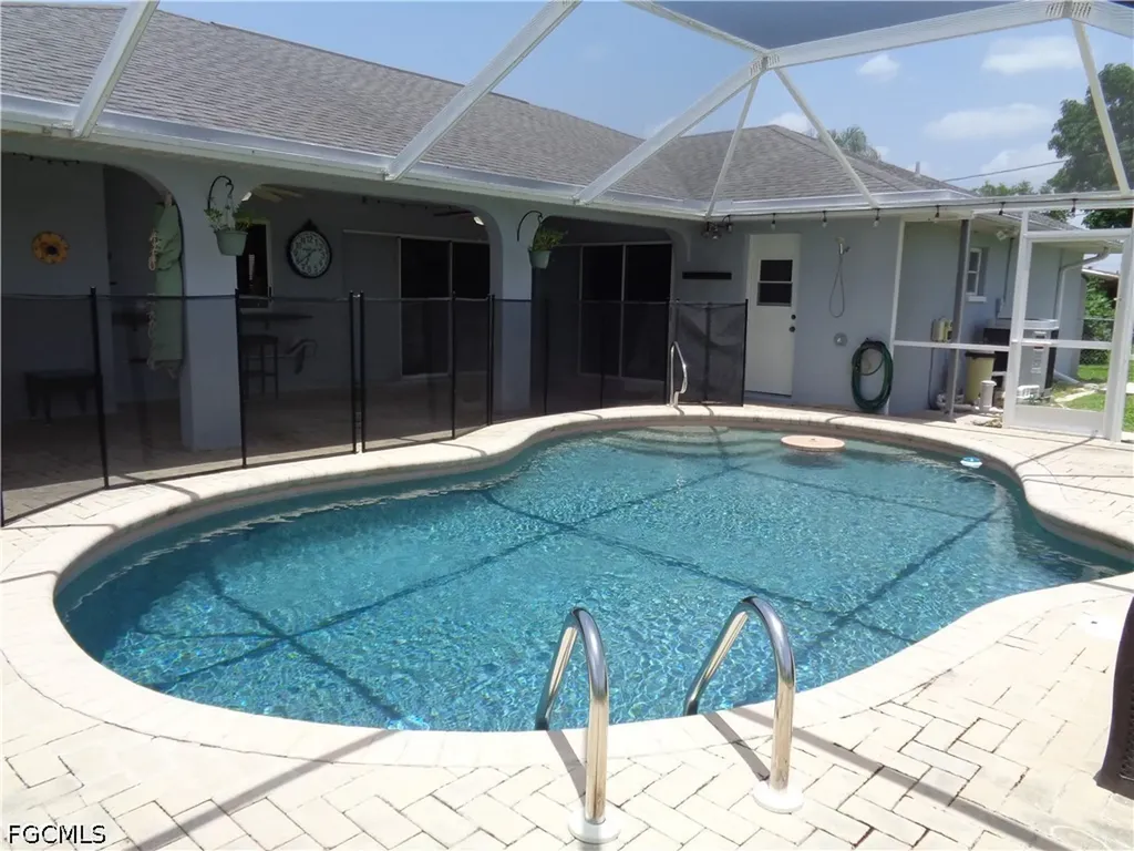1320 SE 25th Lane Cape Coral FL 33904