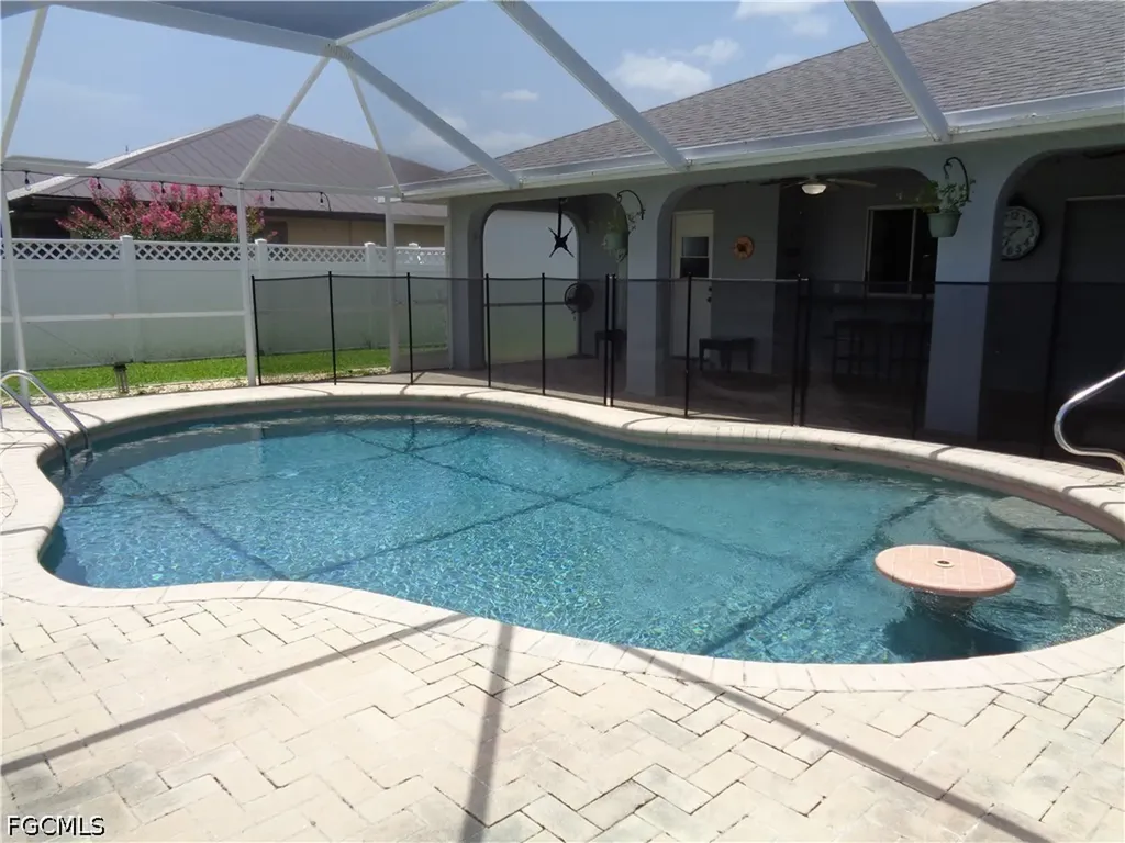 1320 SE 25th Lane Cape Coral FL 33904