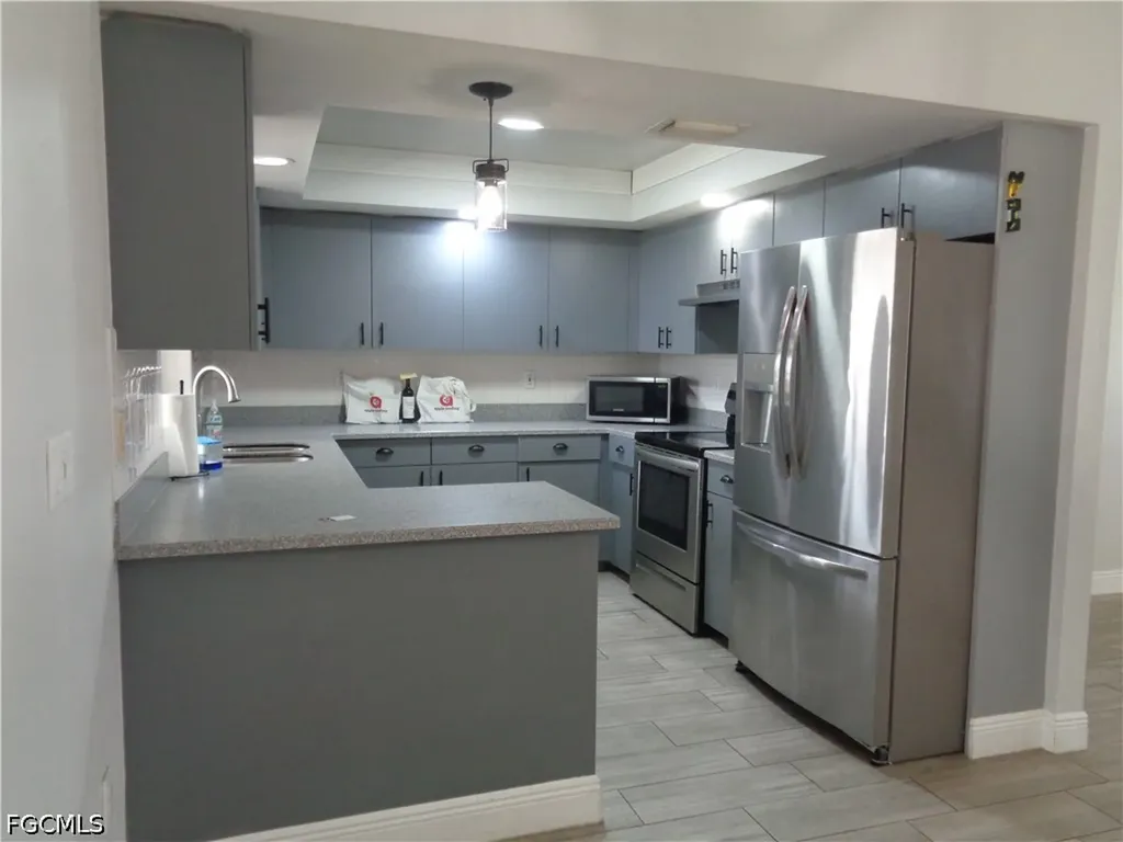 1320 SE 25th Lane Cape Coral FL 33904