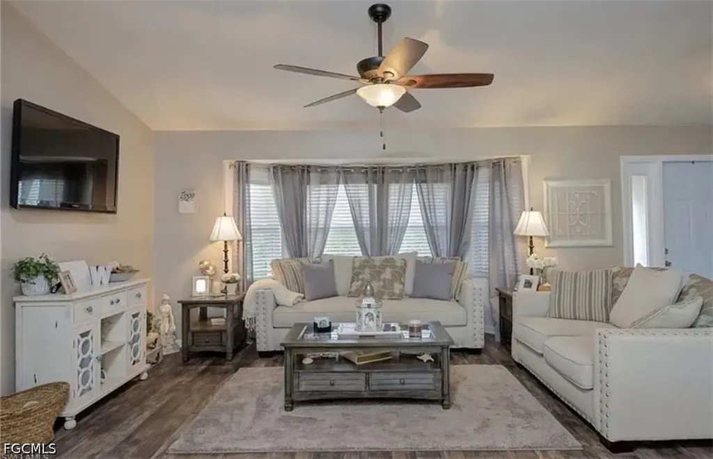 1320 SE 25th Lane Cape Coral FL 33904