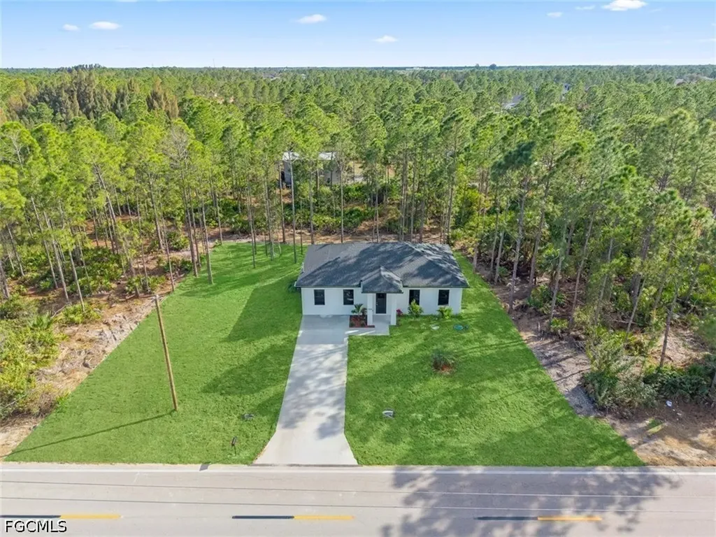 1805 W 10th Street Lehigh Acres FL 33972