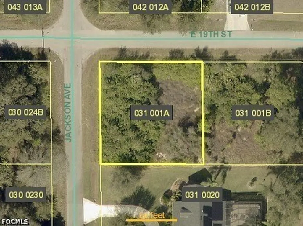 2900 E 19th Street Lehigh Acres FL 33972