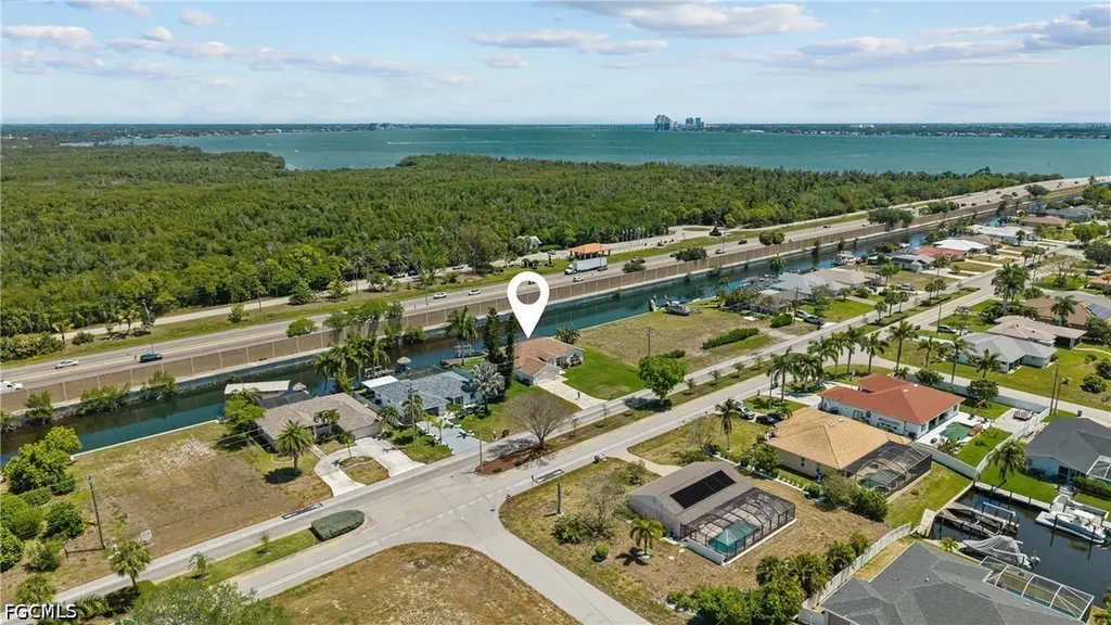 2429 Everest Parkway Cape Coral FL 33904