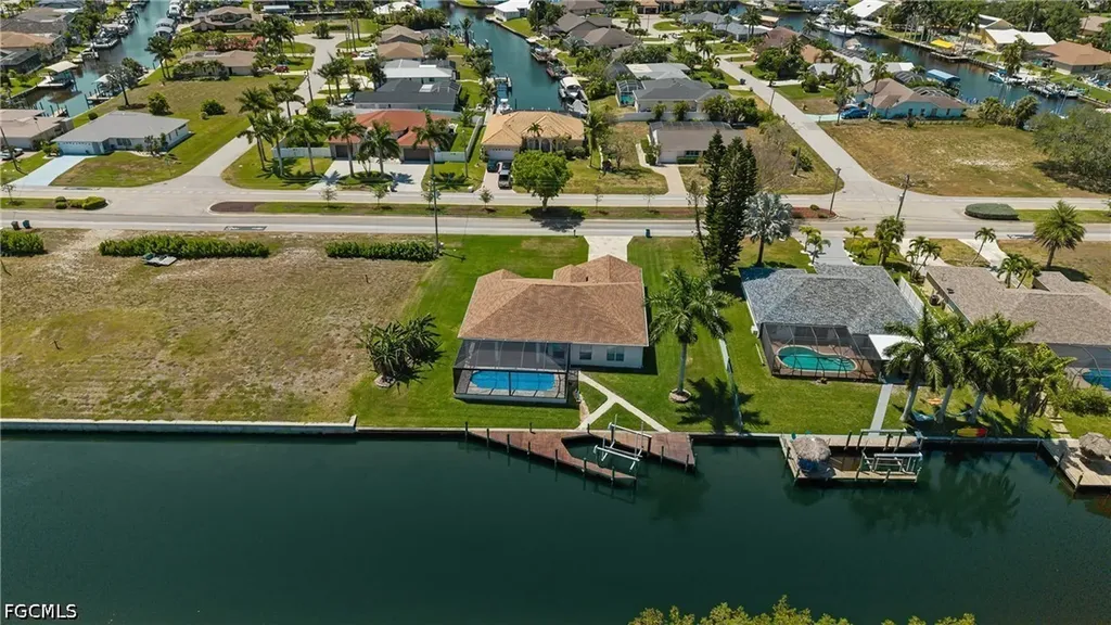 2429 Everest Parkway Cape Coral FL 33904