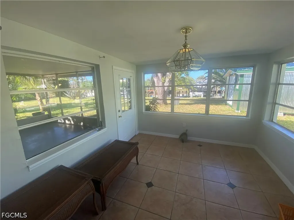 2143 W Tobago Circle Fort Myers FL 33905