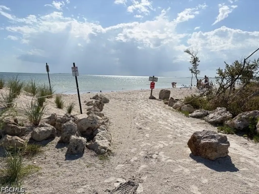 20021 Sanibel View Circle Fort Myers FL 33908