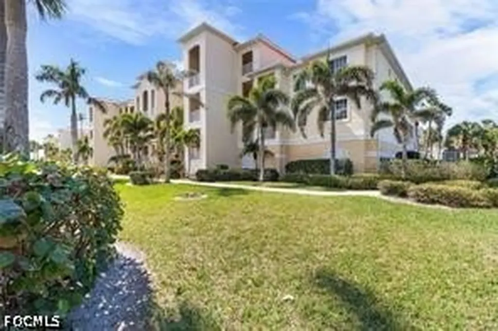 20021 Sanibel View Circle Fort Myers FL 33908