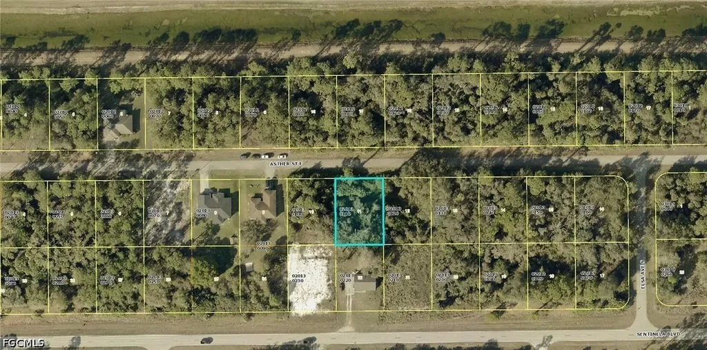 1022 Asther Street E Lehigh Acres FL 33974
