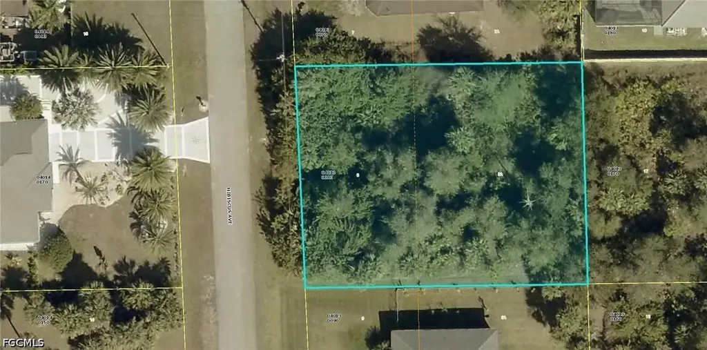 508 Hibiscus Avenue Lehigh Acres FL 33972